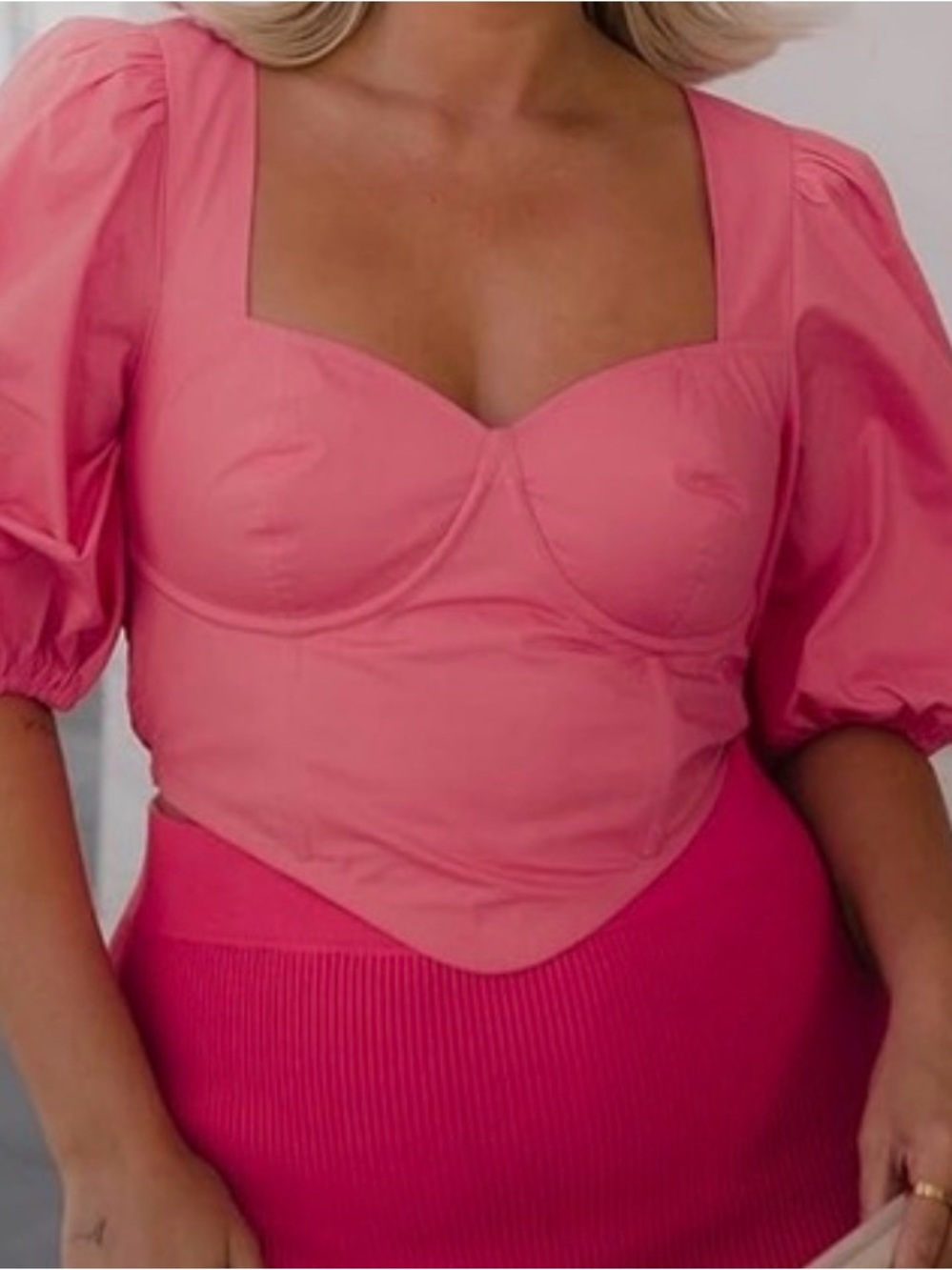 Square-Neck Puff Sleeve Blouse in Rose Pink